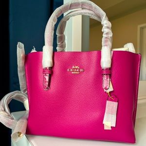 NWT COACH Mollie Tote